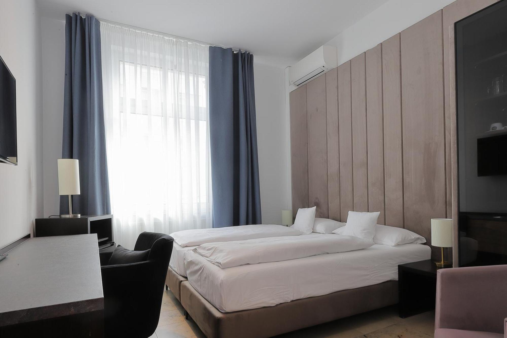 Devin Art Hotel Düsseldorf Exteriör bild