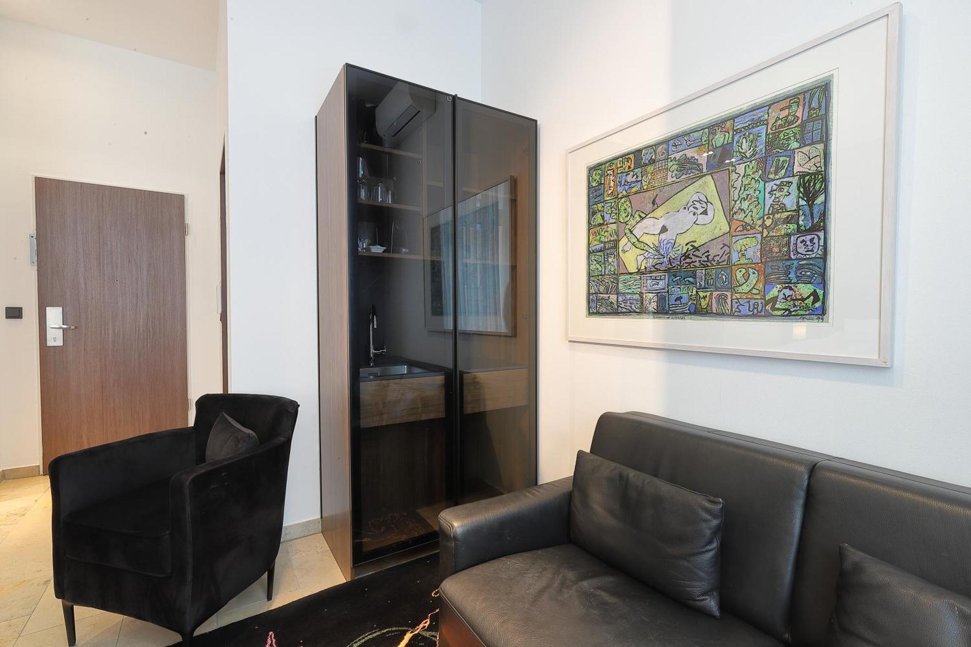 Devin Art Hotel Düsseldorf Exteriör bild
